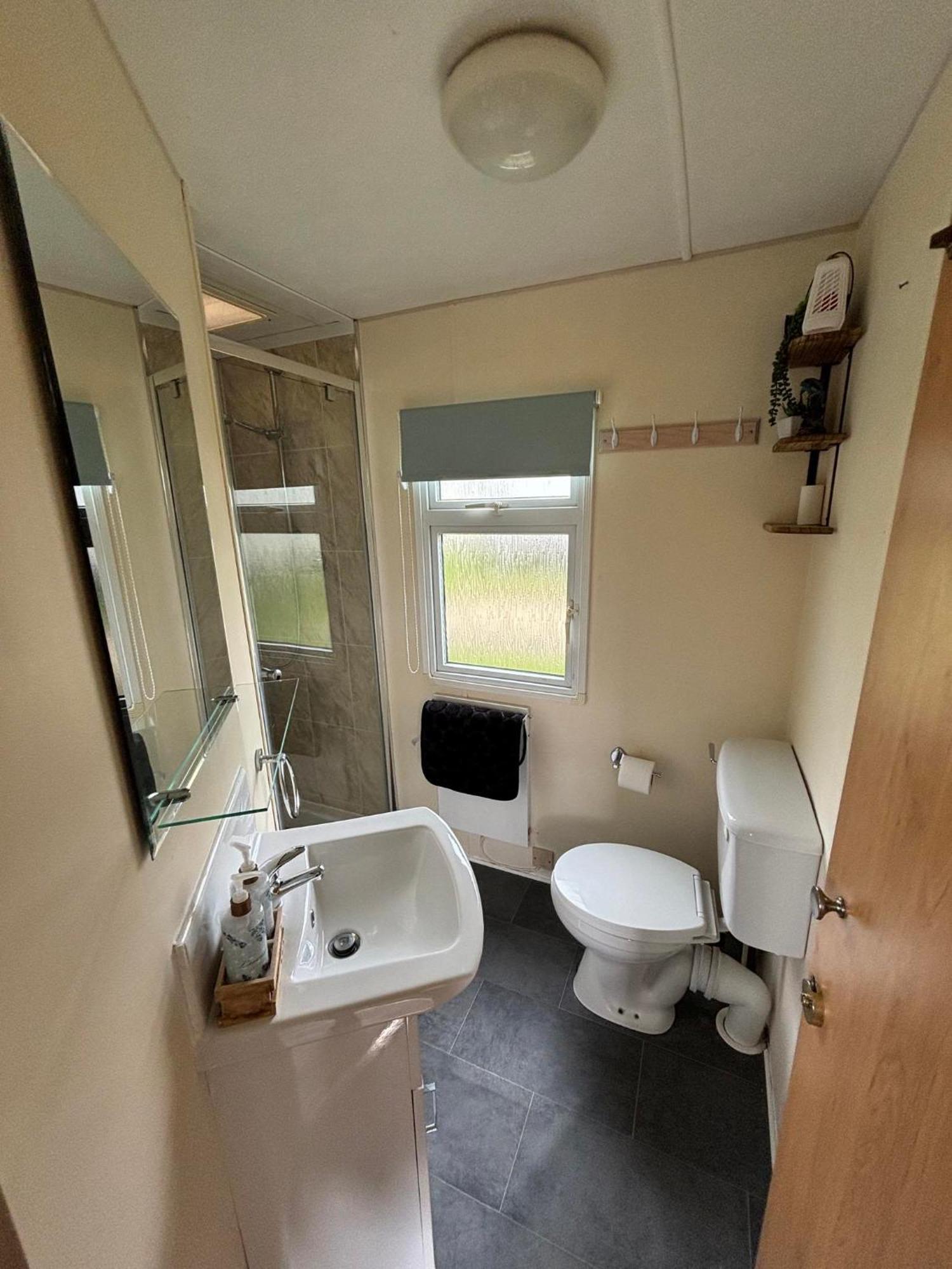 Pet Friendly Holiday Home On Golden Palm Skegness Eksteriør bilde